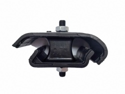 Engine support  SUZUKI DA64V DA64W  11610-68H10